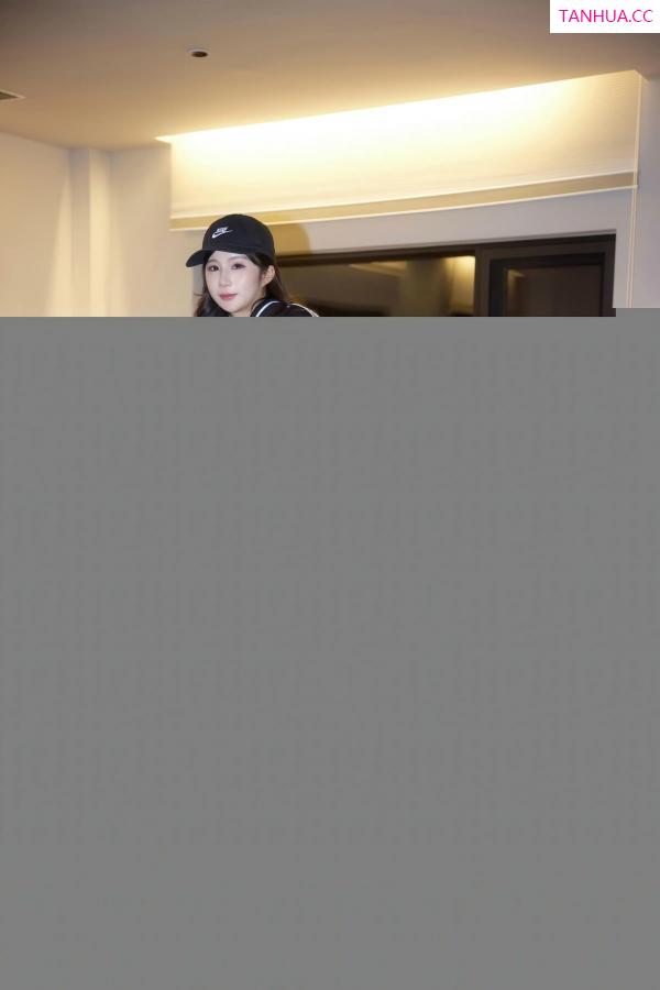   [XiuRen]高清写真图 2026.01.16 No.11242 小肉肉咪 黑色运动内衣第6张图片